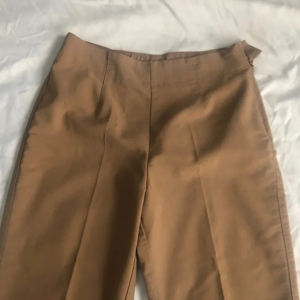 Fibers Barbara Lesser Women's Size 6 Capris Pants